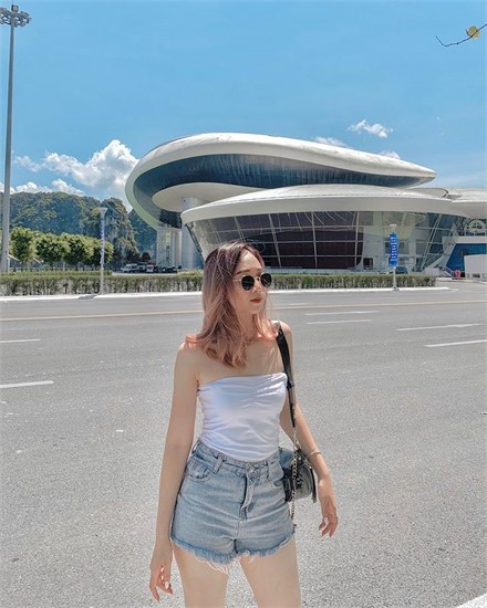 check-in-ha-long-08