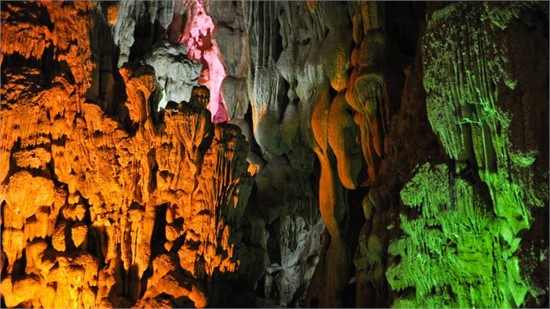 hang-trinh-nu-00