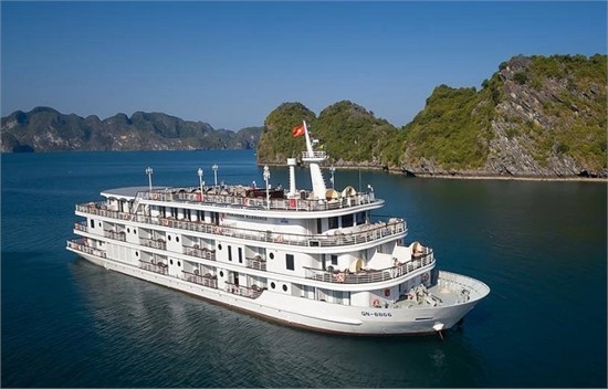 tau-tham-vinh-4-tieng-01