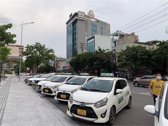 taxi-quang-ninh-06